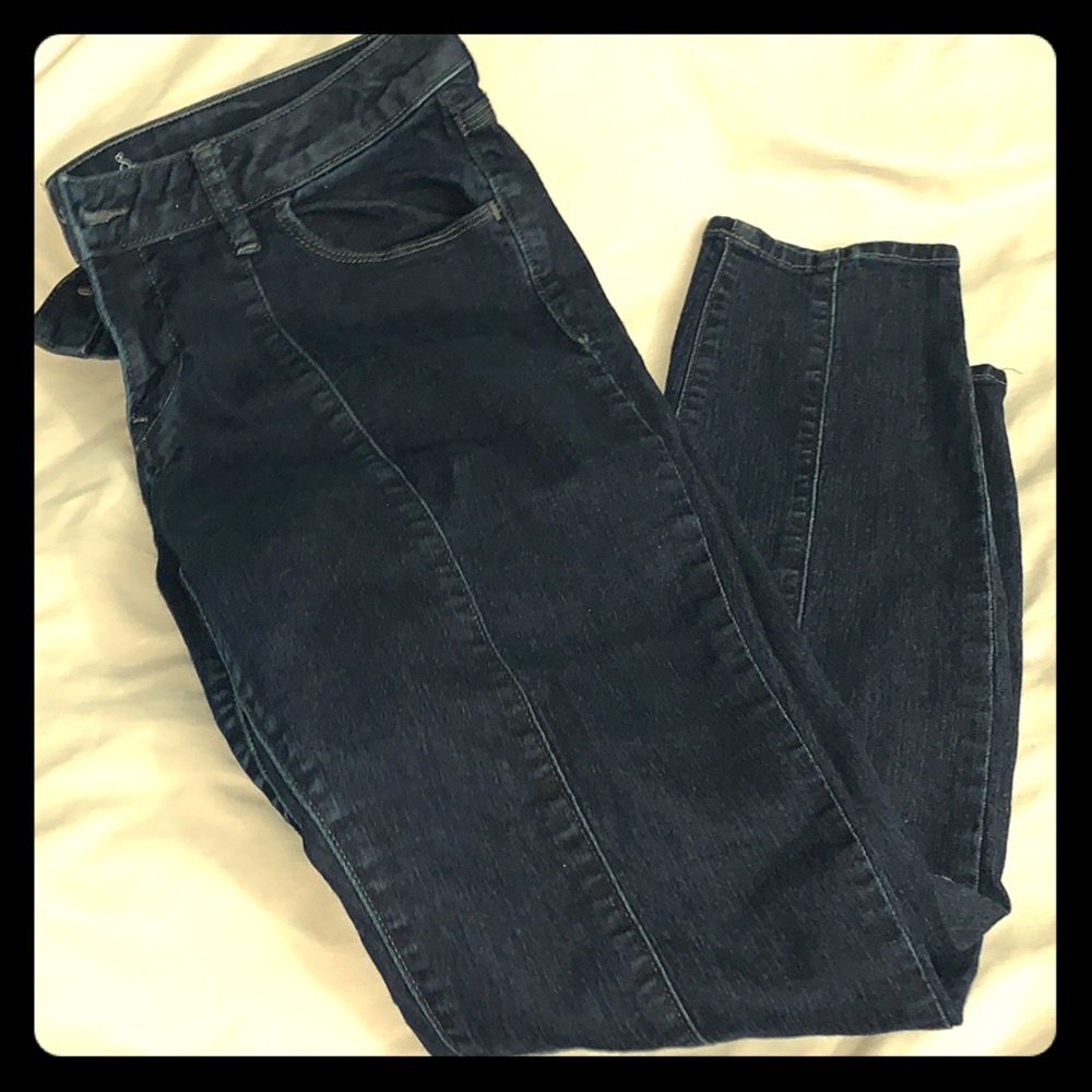 5/$15 Old navy skinny jeans